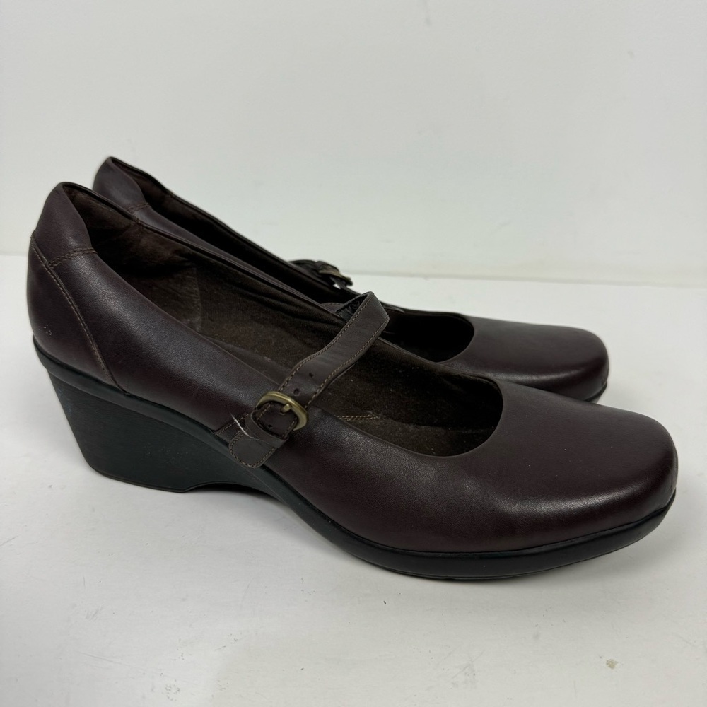 Clarks Bendables Brown Closed Toe Mary Jane Shoes Heels Wedges